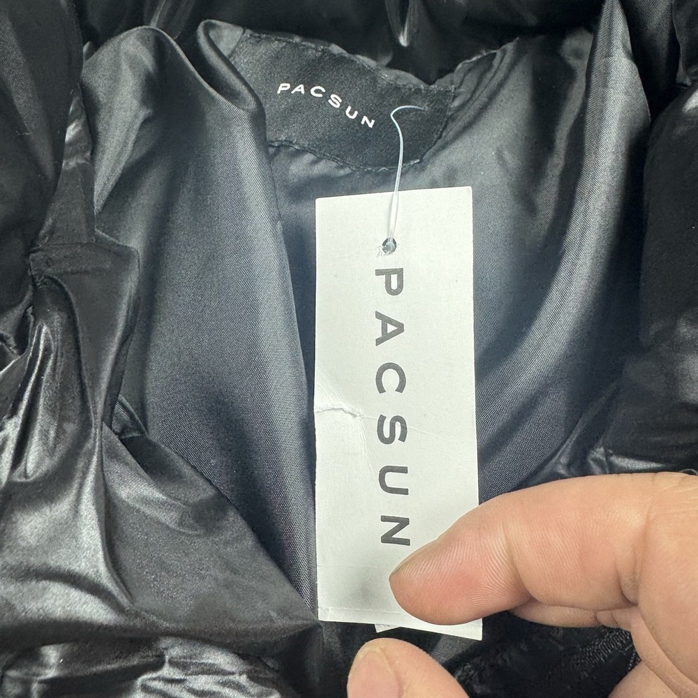 New PacSun Down Puffer Jacket Coat Size Small Black Shiny New With Tags - Picture 3 of 7